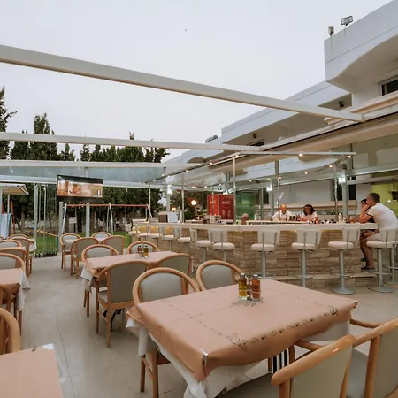 Aparthotel Paleos 3*