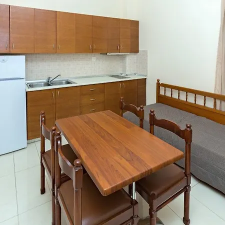 Paleos Aparthotel