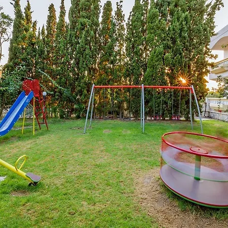 Paleos Aparthotel Ialysos (Rhodes)