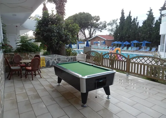 Aparthotel Paleos Ialysos (Rhodes)