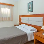 Apart-hotel Paleos