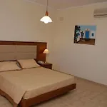 Apart-hotel Paleos