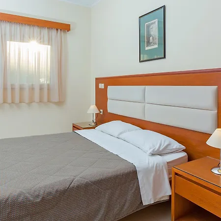 Aparthotel Paleos