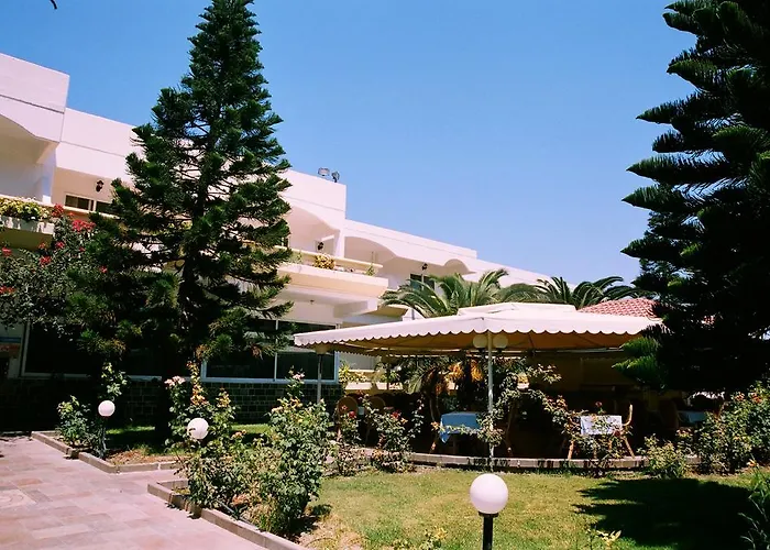 Aparthotel Paleos
