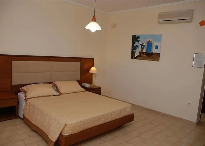 Aparthotel Paleos